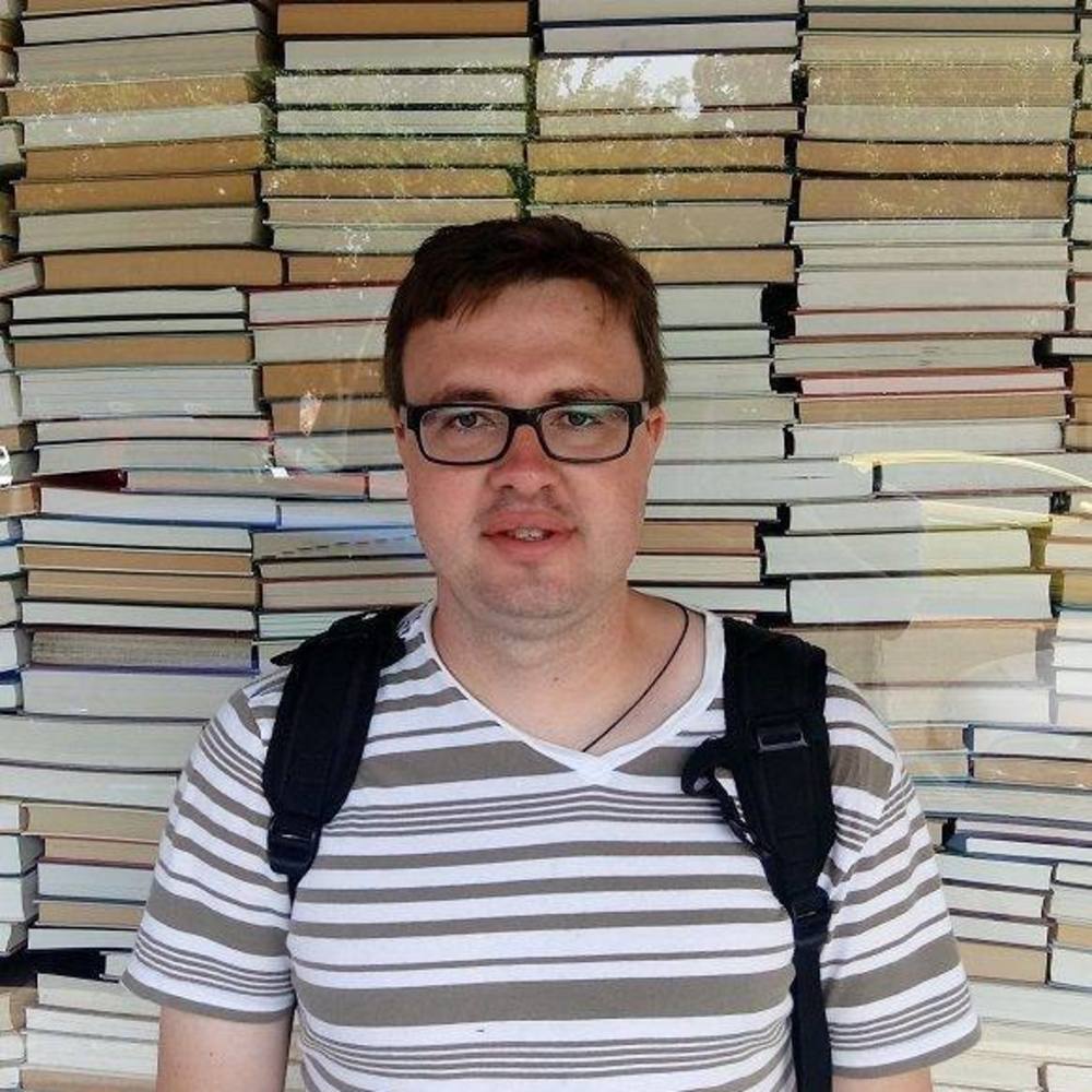 Meet your Posher, Alex